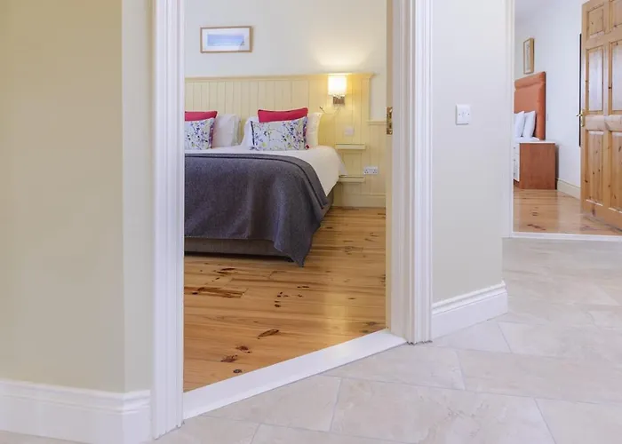 18 Ard Na Mara * Dingle